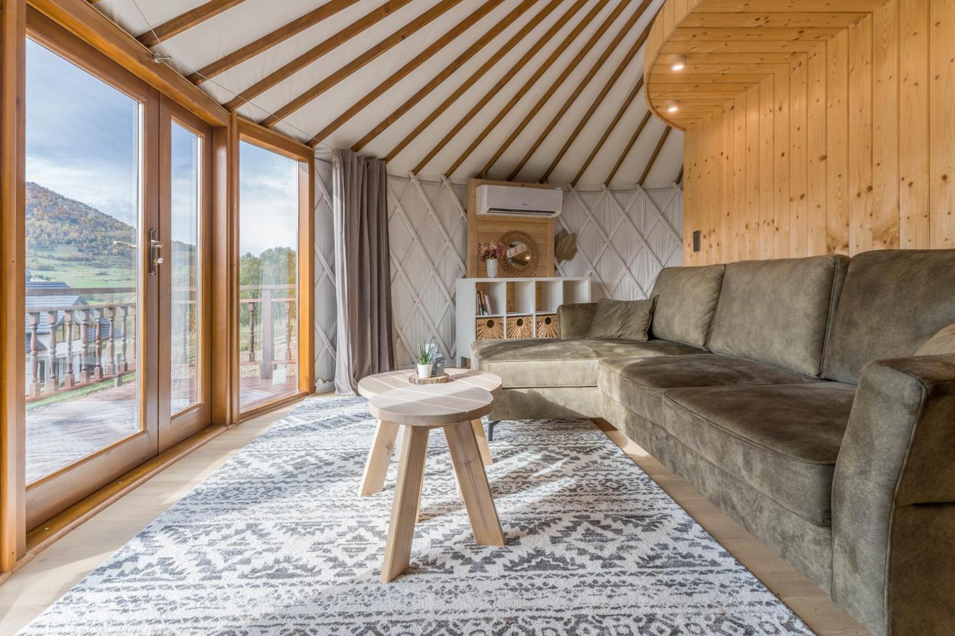 Gorski Glamping - Caloroczne Jurty Z Widokiem Tylmanowa Exterior foto